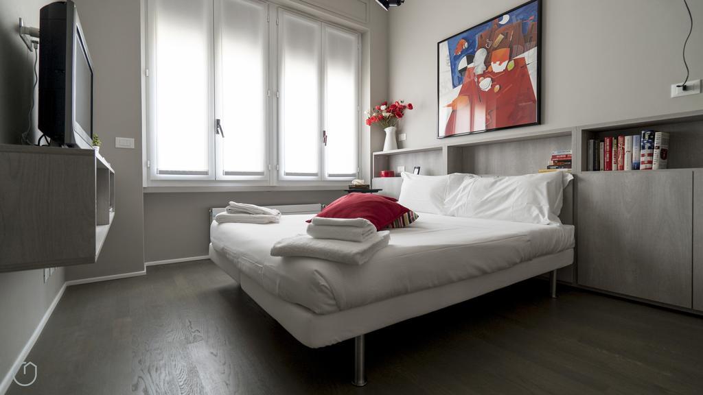 Ferienwohnung Italianway-Settembrini Mailand Zimmer foto